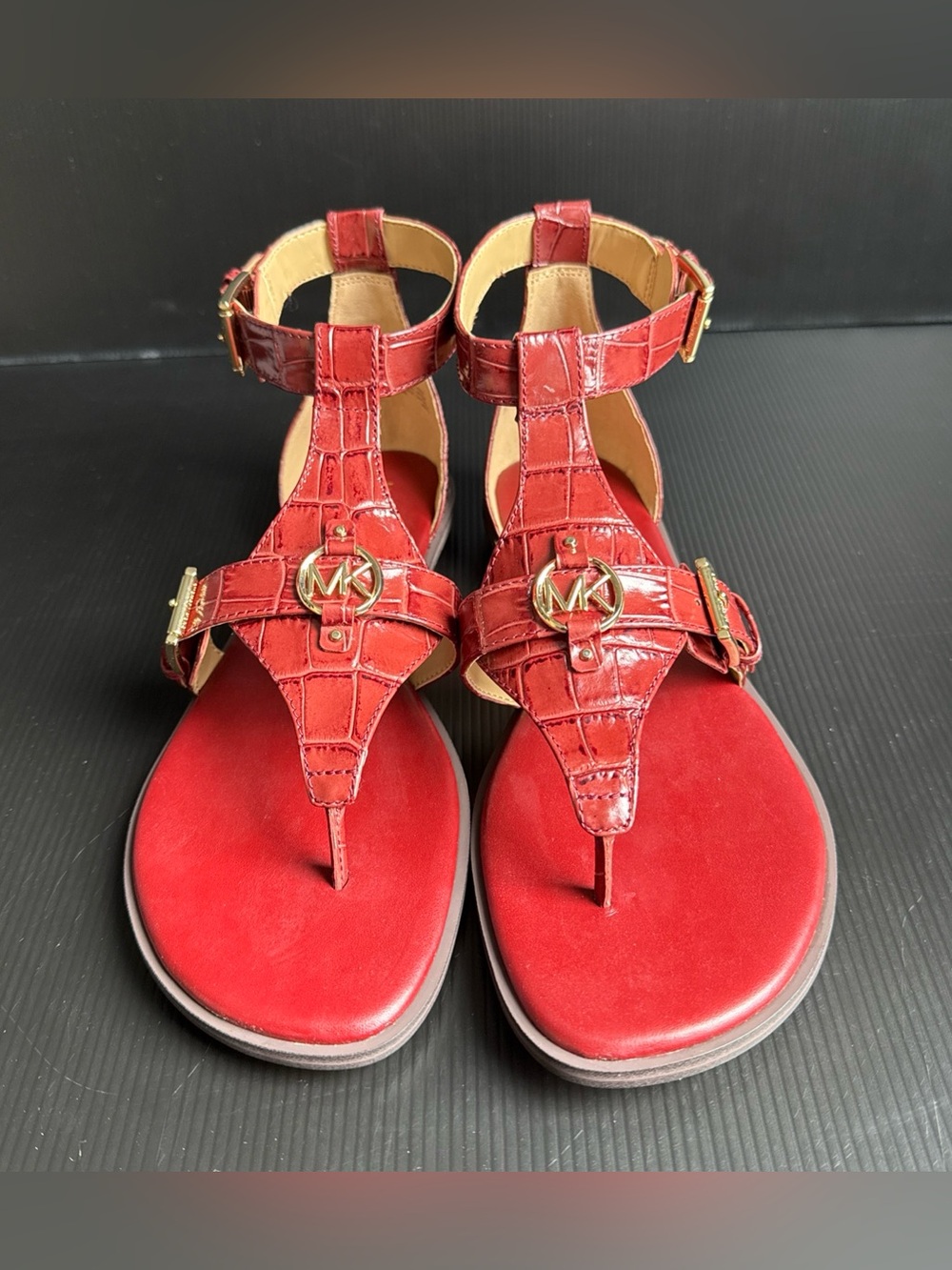 NIB Michael Kors Preston Flat Sandal Brandy Embossed Leather Shoe Womens Size 10 - Picture 3 of 12